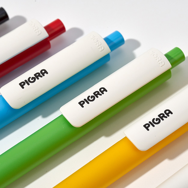 ����/�ʱ�� ������ ���� ������ ���� PIGRA P03 �Ǳ׶� ���� ��ǰ ����