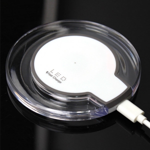 �Ǵн� 15W ���� LED ����� ���������е� TQ300