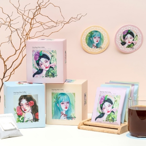 �ۺ��� �帳�� Ŀ�� 3���� �� �ڽ��� Ƽ�ڽ��� 1�� ����