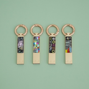 �������� LED �ڰ���ƽ USB (8G~32G) (�ѱ۹���)