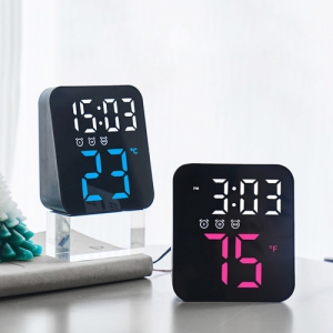 �ؽ��� ���簢 ������ LED �µ� �˶� Ź�� �����̰�� �ð� 4 color