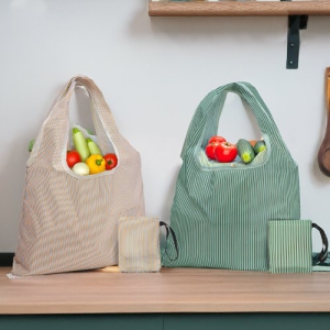 ��ü�� ��Ʈ������ ���� ��ٱ���