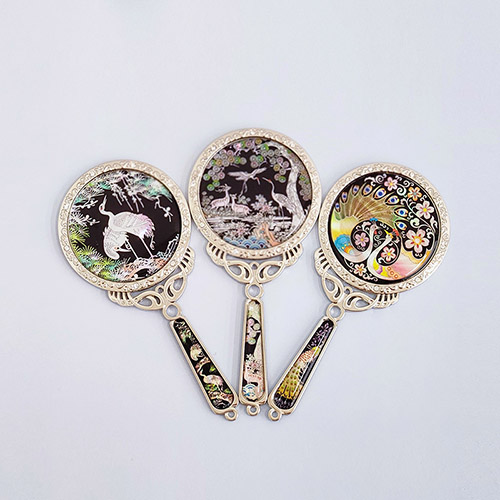 ��� �ܱ���/������ �ڰ� ���ּհſ� (���빮��) ��ǰ ����