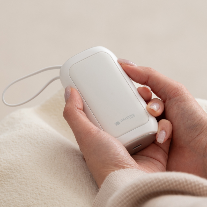 ��ƿ�罺�� �ճ��� �������͸� 5000mAh