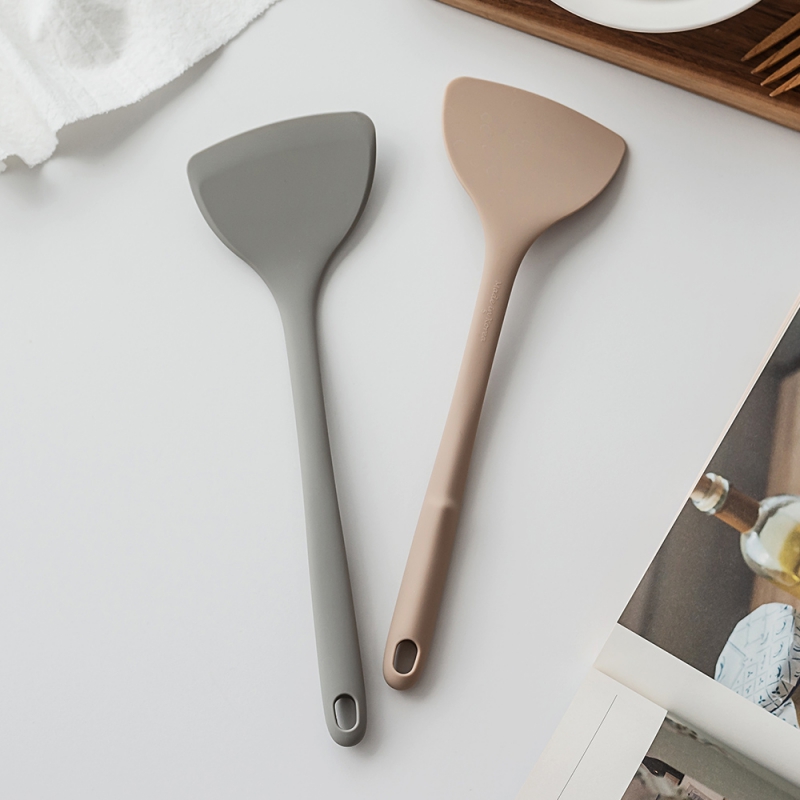 ���� �ö����� �Ǹ���  �÷�Ƽ�� �˶��ְ�  JS-L99