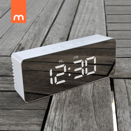 ���ƽ� LED �̷�Ŭ�� ���簢��