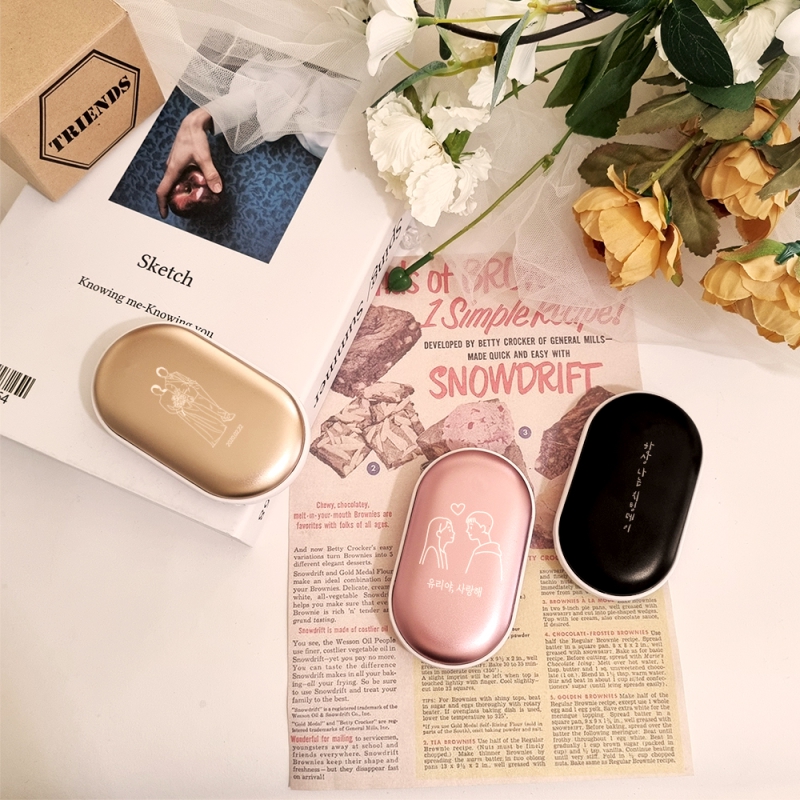 ��뷮 �ճ��� �������͸� 4400mAh